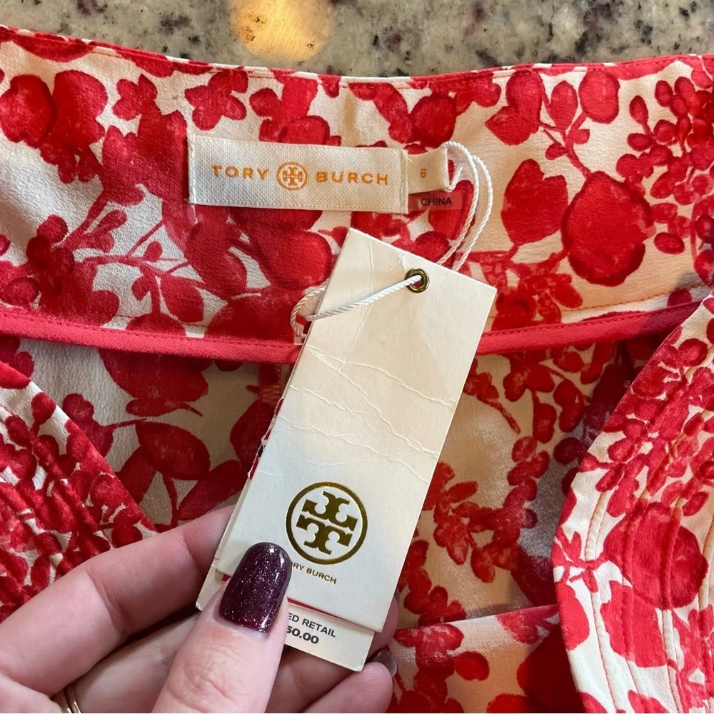 Tory Burch Red Floral High-Waist Shorts - Picture 2 of 6